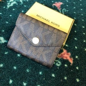 Bus card wallet
